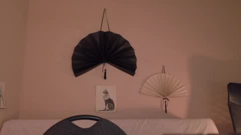 phoenixx_x online show from April 2026 01:42:02 AM