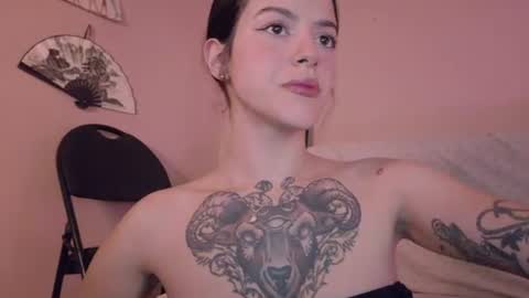 phoenixx_x online show from July 2026 10:56:01 PM