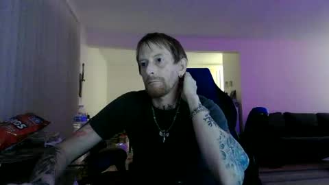 Snapshot of phrostdd chatting on June 2026 01:30:02 AM FrankenDaddy online show from June 2026 01:30:02 AM
