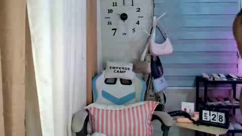 Snapshot of pia_xxx chatting on April 2026 05:30:01 PM Pia online show from April 2026 05:30:01 PM