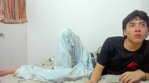 Snapshot of picaszomilos350 chatting on April 2026 10:50:02 AM picaszomilos350 online show from April 2026 10:50:02 AM
