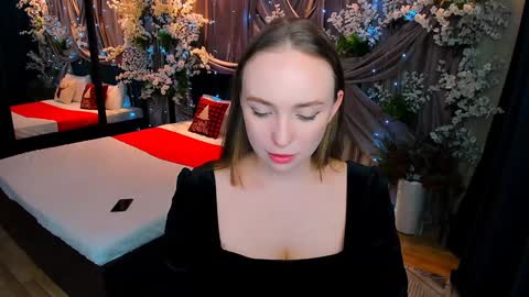 Emelie online show from January 2025 05:11:02 PM