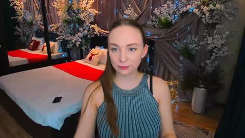Emelie online show from January 2025 07:26:01 PM