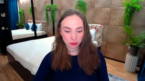 Emelie online show from April 2026 10:12:02 AM