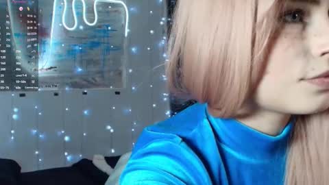 Snapshot of piera_ chatting on September 2025 07:03:02 PM Piera online show from September 2025 07:03:02 PM