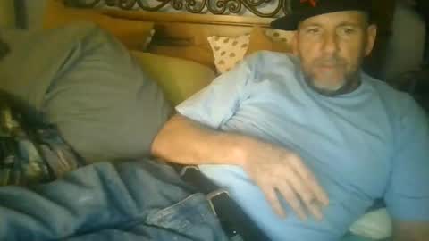 pierce702702 online show from December 2024 09:28:02 PM