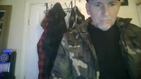 pierce702702 online show from January 2025 05:43:02 AM
