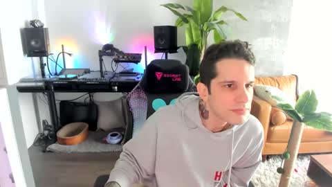 Pierre Fitch online show from February 2025 08:09:02 PM