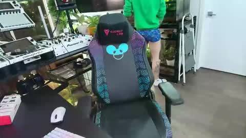 Pierre Fitch online show from January 2026 11:29:01 PM