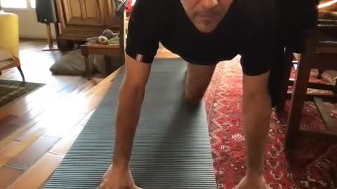 pierrohhh online show from November 2025 02:00:01 PM