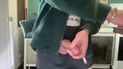 Pikafounes online show from February 2026 02:24:02 PM