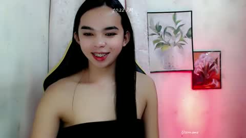 Snapshot of pinay_heart chatting on December 2024 06:21:01 AM heart online show from December 2024 06:21:01 AM