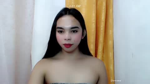 Snapshot of pinay_heart chatting on December 2024 02:00:02 PM heart online show from December 2024 02:00:02 PM