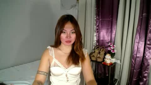 Jen online show from February 2025 09:16:01 AM