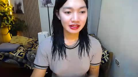 Shenna online show from September 2025 11:40:02 PM