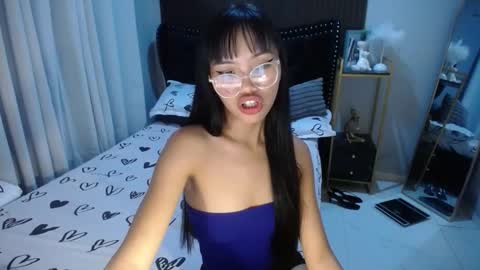 Snapshot of pinay_slutx chatting on February 2025 09:35:01 AM dee online show from February 2025 09:35:01 AM