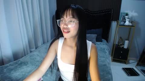 Snapshot of pinay_slutx chatting on February 2025 05:17:02 PM dee online show from February 2025 05:17:02 PM