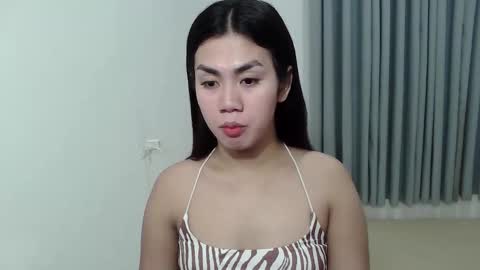 pinayloving_bella online show from November 2025 12:33:02 PM