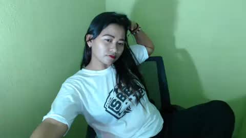 Snapshot of pinaysunday chatting on February 2025 06:40:01 AM pinaysunday online show from February 2025 06:40:01 AM