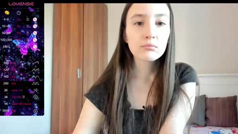 pingviluly online show from October 2025 10:14:02 AM