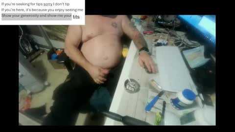 Snapshot of pini_z chatting on January 2025 08:49:02 PM pini_z online show from January 2025 08:49:02 PM