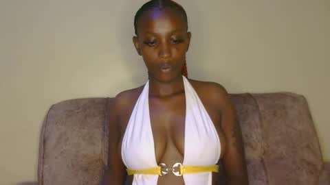 pink_cushy online show from March 2026 06:29:02 AM