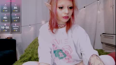 pink_k1tty online show from September 2025 10:14:02 PM