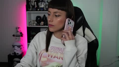 Emily online show from April 2026 06:21:01 PM