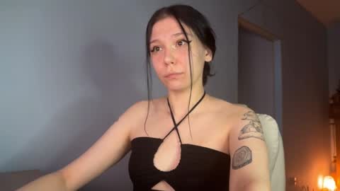 pinkdollylovv online show from May 2026 08:48:02 PM
