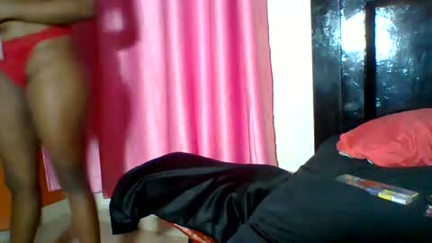 Snapshot of pinkdomina01 chatting on July 2026 06:33:01 PM pinkdomina01 online show from July 2026 06:33:01 PM