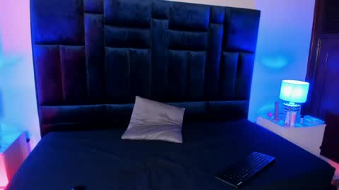 Snapshot of pinkflame_ chatting on May 2026 08:58:02 PM pinkflame_ online show from May 2026 08:58:02 PM