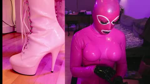 pinklatexgurl online show from December 2025 09:41:02 PM