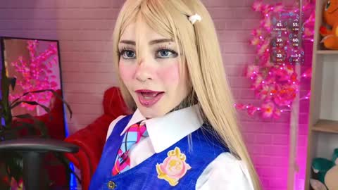 Snapshot of pinkloly69 chatting on January 2025 05:33:02 PM LUISA online show from January 2025 05:33:02 PM