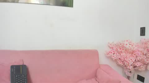 pinky_f00x online show from July 2026 09:30:01 PM