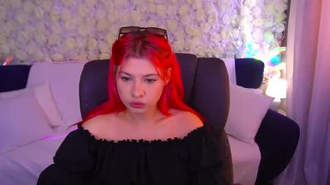 pinkytrix online show from June 2026 12:32:01 PM