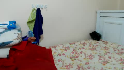zenah online show from June 2026 06:49:02 AM