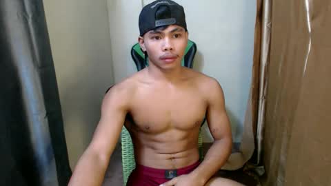 pinoy_fuckboy69 online show from April 2026 05:46:01 AM