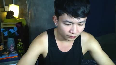 Snapshot of pinoy_petitehugecock chatting on March 2026 01:48:02 PM alex online show from March 2026 01:48:02 PM