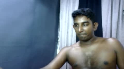 rayvienn online show from April 2026 06:09:01 PM