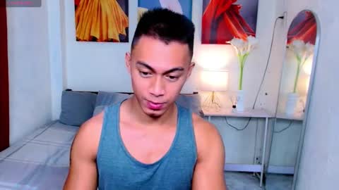 Snapshot of pinoymilker chatting on December 2024 10:13:01 PM ethan online show from December 2024 10:13:01 PM