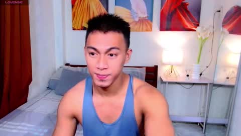 Snapshot of pinoymilker chatting on December 2024 01:22:01 AM ethan online show from December 2024 01:22:01 AM