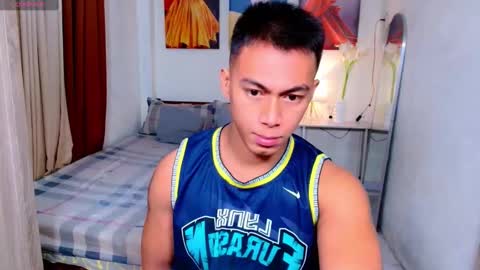Snapshot of pinoymilker chatting on January 2025 09:00:02 AM ethan online show from January 2025 09:00:02 AM