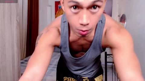 Snapshot of pinoymilker chatting on January 2025 06:06:01 AM ethan online show from January 2025 06:06:01 AM