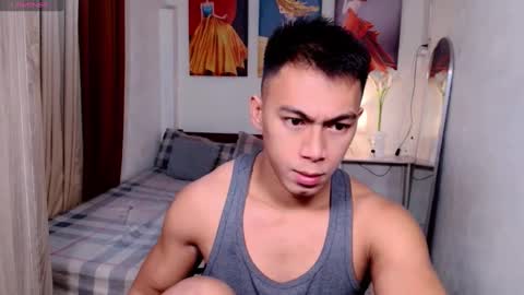 Snapshot of pinoymilker chatting on January 2025 05:16:01 AM ethan online show from January 2025 05:16:01 AM