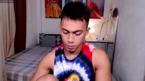 Snapshot of pinoymilker chatting on January 2025 04:59:01 AM ethan online show from January 2025 04:59:01 AM