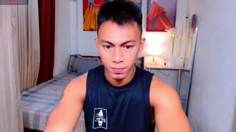 Snapshot of pinoymilker chatting on February 2025 04:37:02 AM ethan online show from February 2025 04:37:02 AM