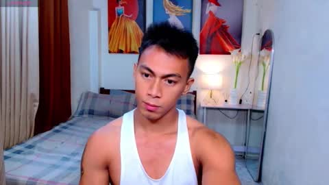 Snapshot of pinoymilker chatting on February 2025 06:40:01 PM ethan online show from February 2025 06:40:01 PM