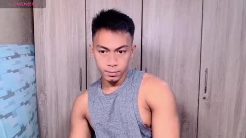 Snapshot of pinoymilker chatting on February 2025 08:19:02 PM ethan online show from February 2025 08:19:02 PM