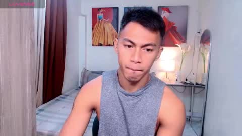 Snapshot of pinoymilker chatting on February 2025 05:09:01 AM ethan online show from February 2025 05:09:01 AM
