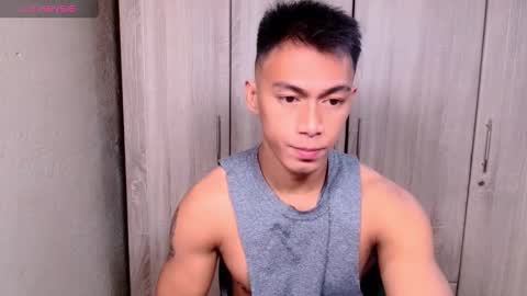 Snapshot of pinoymilker chatting on March 2025 05:00:02 AM ethan online show from March 2025 05:00:02 AM